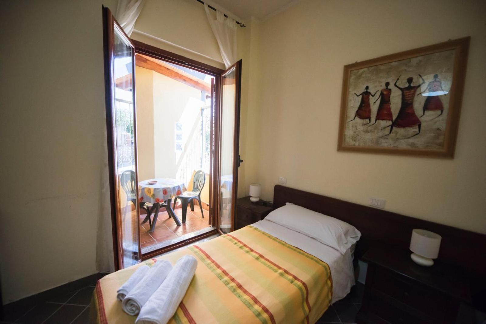 B&B Casa Cosmano Brancaleone Marina Εξωτερικό φωτογραφία