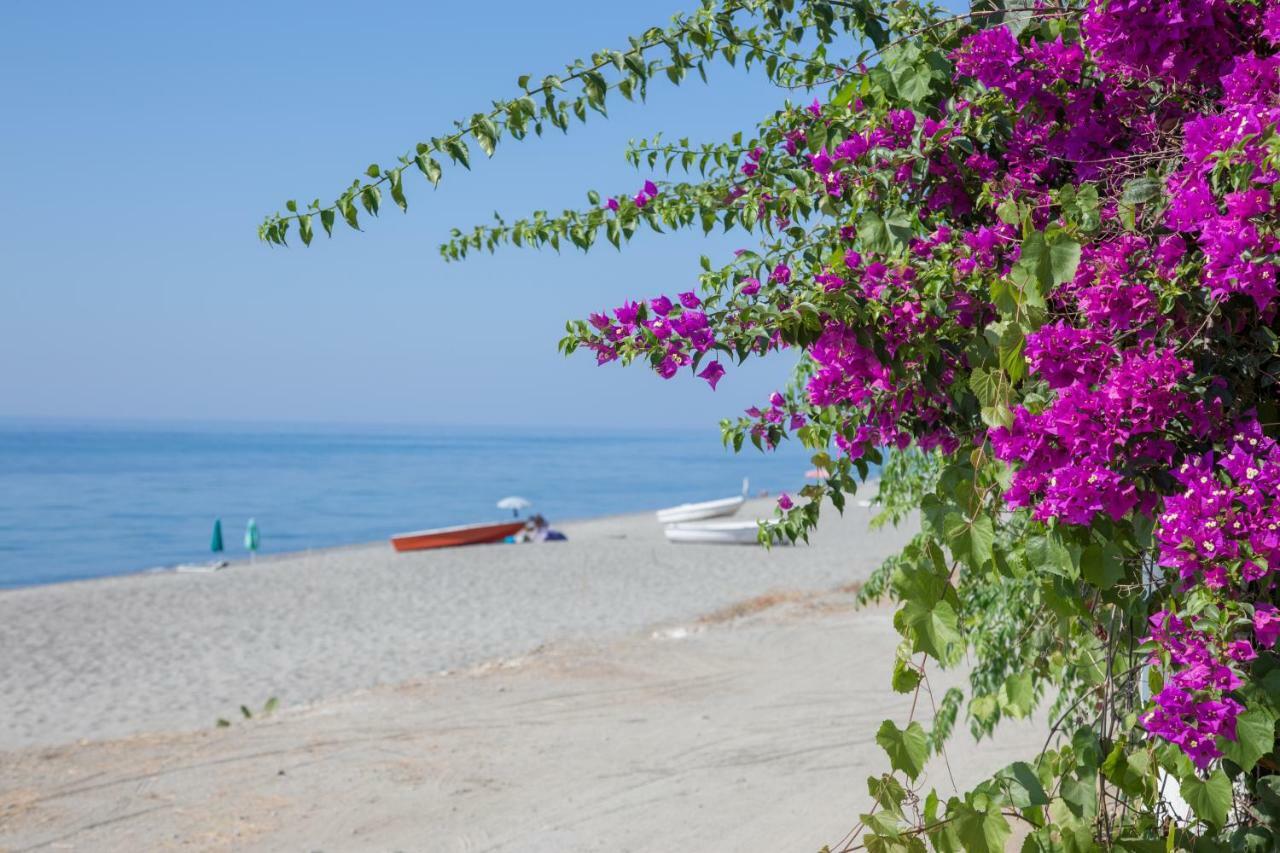 B&B Casa Cosmano Brancaleone Marina Εξωτερικό φωτογραφία